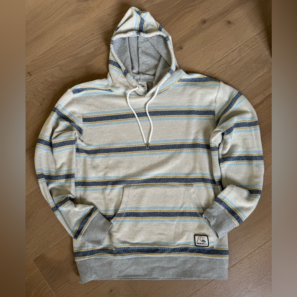 Quicksilver Men’s pullover Hoodie